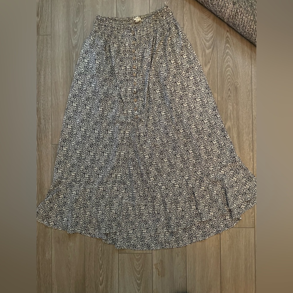 Maxi skirt